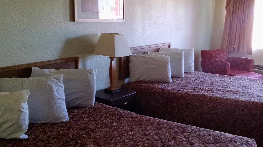 Sahara Inn Holbrook Dış mekan fotoğraf